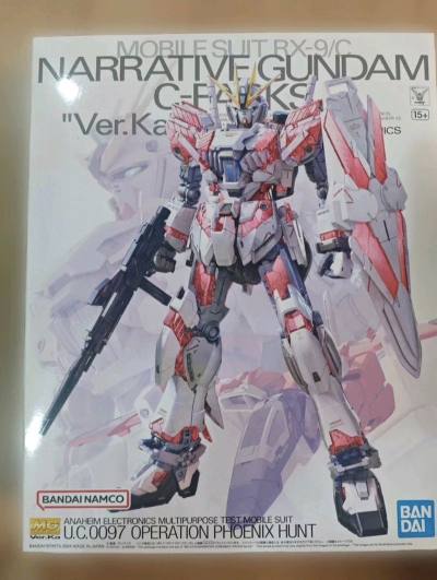 万代MG 1/100 NT高达装备，Ka卡版 卡叙述高达 C装备，卡版的天花板系列。整体内构设计非常出色。外甲颜色与动画一致。必入高达系列。