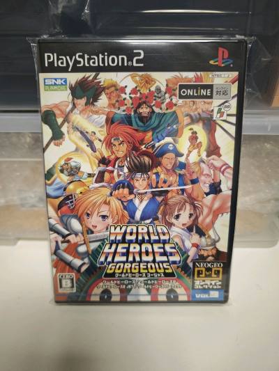 在日本雅虎购入PS2《世界英雄 华丽版》，本作是 SNK 推出的经典 2D 格斗合集，完整收录《世界英雄》《世界英雄 2》《世界英雄 Jet》《世界英雄 Perfect》四部作品，以跨时空格斗为核心设定。游戏讲述布朗博士用时光机召集各时代强者，展开史上最强格斗大赛。...在日本雅虎购入PS2《世界英雄 华丽版》，本作是 SNK 推出的经典 2D 格斗合集，完整收录《世界英雄》《世界英雄 2》《世界英雄 Jet》《世界英雄 Perfect》四部作品，以跨时空格斗为核心设定。游戏讲述布朗博士用时光机召集各时代