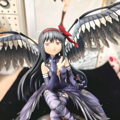 恶魔晓美焰让我给想办法修好了，本来就是有损坏的，但是没有进一步的运损，还是很满意的，感谢挖煤姬又让我淘到了心仪的好宝贝。