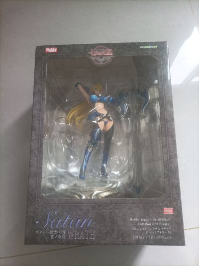 相较于原版的红色我更喜欢限定的蓝色，还附赠了一张海报，全新未拆入手，物流选的竹蜻蜓专线，速度很好，一个星期左右到手，打包很好