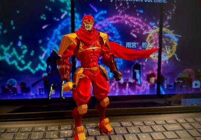 忍者杀手TV出过3款figma，都很罕见，这次运气好便宜入手了一盒，非常的宝贵，附带一颗藤木的真人头，物流还是竹蜻蜓，很好，以后会继续选择