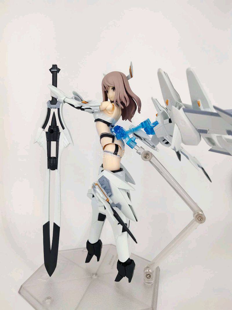 仔细一想这是第四只figma 四谷裕美了，看来我是真喜欢，白盒版本，没什么好多说的，官各个方面都优于原版，推荐入手