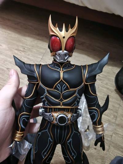 rah假面骑士究极空我，全配无损盒说全，完美成色，眼睛上的闪点都完美无缺，期待下次购物，期待下一个空我