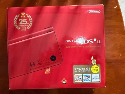 一次非常让人满意的购物。原本已经抱着可能踩坑的预判，到手后发现商品状态远超预期！应该是我目前nds家族系列收藏中最喜庆的一款！感谢挖煤姬提供的平台，让我买到心怡的机器！