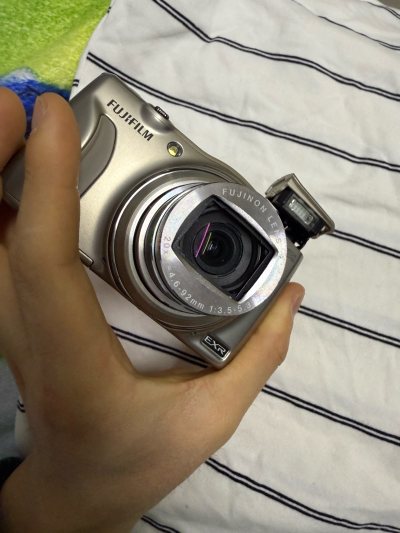 新买的相机到了?(^_^)