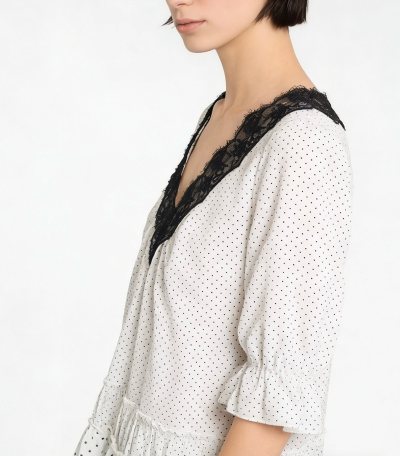 这次买到了喜欢的衣服哈哈哈哈，挖煤姬是一款老牌海淘app，对于喜欢海淘的人来说是一个福利软件，里面经常会发无门槛优惠券等等活动谁能拒绝这种福利么，对于用户来说使用感极佳～物流推荐ep快递，无脑推荐嘎嘎快！