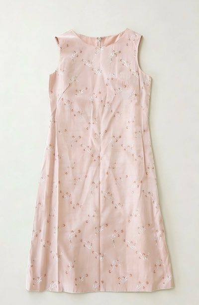 谁懂啊我第一次在挖煤姬上日淘大成功，收到的美丽衣服都非常的满意，比图片上拍的还要好成色都十分的不错，非常的新！爱了爱了 