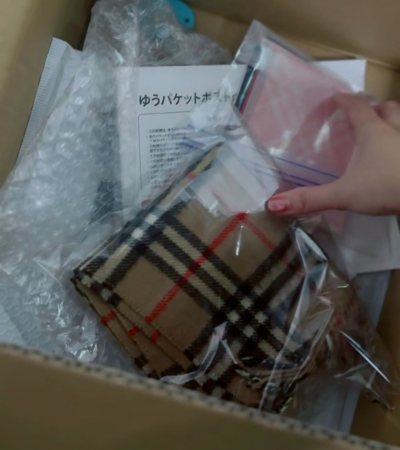 这次在挖煤姬购买了围巾等物品，特别方便！搜索功能很好用，请和单运输速度也没有很慢大概不到一个月就能拿到手界面也提供翻译。我这种日语小白也能看得懂 界面简单明了搜索方便！挖煤姬海淘是好用的而且我觉得这个平台适合能等有耐心淘好物的人