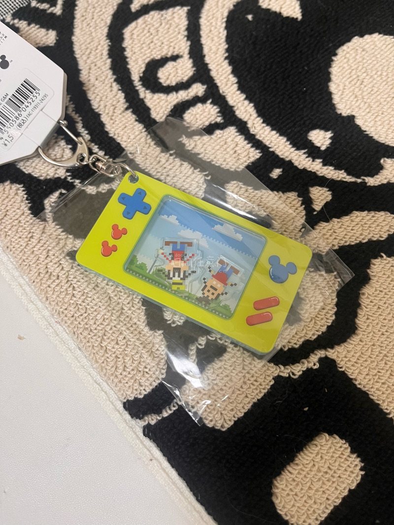 依然是老演员的熟悉开箱，不知道是第几波的购物分享的，东西收到也是完好无损的，打包得很细心，物流依旧给力的一次不多说啦