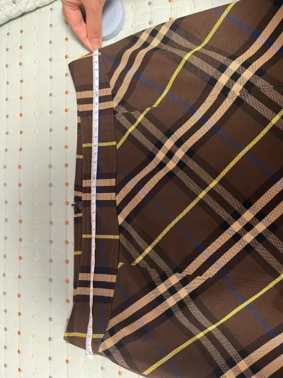 挖煤姬真的是日淘服饰的神仙软件！这次买的日系衣服，代切响应特别快，仓库打包还会贴心放防压纸板，衣物收到毫无褶皱。最惊喜的是精准控制了包裹价值，清关一路绿灯没被税，汇率换算清晰透明，新手也能轻松上手，已经推荐给身边爱海淘的朋友了！