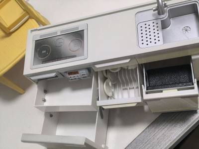 这次国际快递使用竹蜻蜓专线寄回，10天审核发货，大约7天收到商品。挖煤姬的商品包装严实。挖煤姬上不仅站点众多，商品品类丰富，而且经常会推出各种优惠活动。在挖煤姬上购物，查找商品非常便捷。