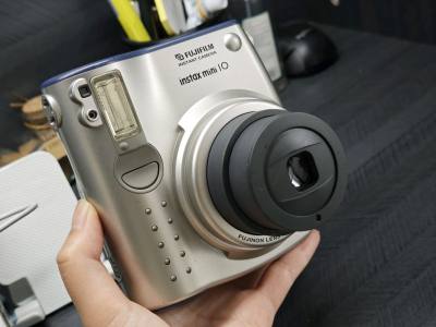 因为快过年了，所以选的空运，想早点拿到，顺利通关，邮政快递员赶在年前两天送到，也是非常敬业了，也靠挖煤姬的合单速度，感谢。


