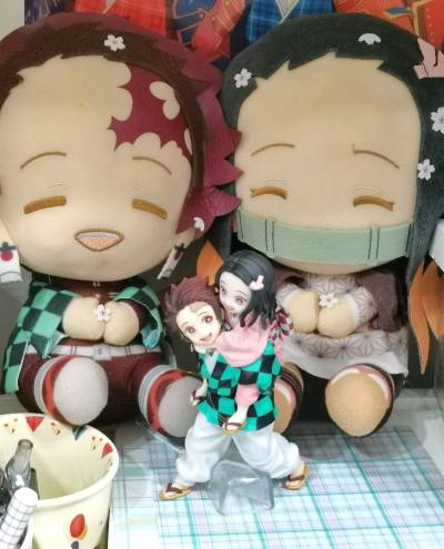 用挖煤姬买了喜欢的角色的手办和毛绒，非常方便，物流也很快，手办没有任何损伤。挖煤姬的优惠券也很多，非常推荐。


