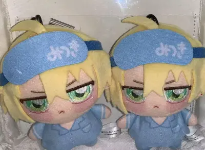 国际物流比我想象的快，说3到5周，应该是保守了，过年期间20天左右到了。就是发货前的审核要等一段时间，希望以后会更速度更好。包装也挺严实，盒子很厚，合单的每样物品也有单独包装，没有挤在一起，还塑了防水膜。