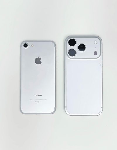 很高兴在挖煤姬淘到两台全原的7s和7p 现在又流行起来古早风 买一台来当玩具玩玩也不错 ！拍照是真的挺好看 挖煤姬物流很快 性价比极高 没几天就收到货了！