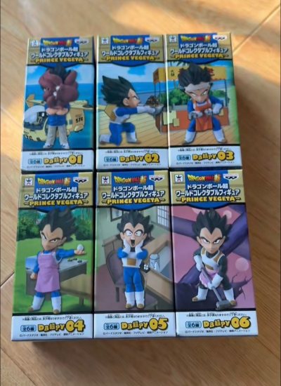 终于到手！日版品相完美，一套集齐傲娇王子日常名场面。造型可爱、涂装细腻，傲娇又温柔的贝吉塔直接戳心。摆柜超治愈，龙珠迷圆梦成功！
挖煤姬活动多多继续加油！