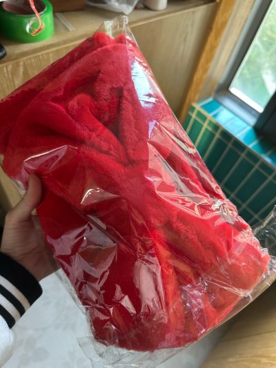 买到喜欢的围巾啦