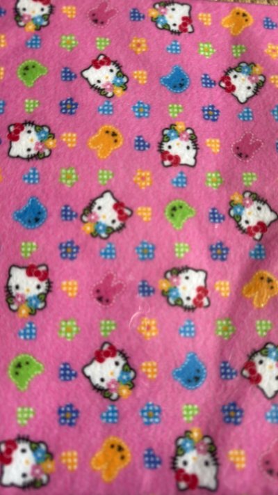 收到了美美的布料，还买到了很稀有的款，太美好了，喜欢的不行，心情都美丽了，感谢挖煤姬这样的平台，感谢哦


