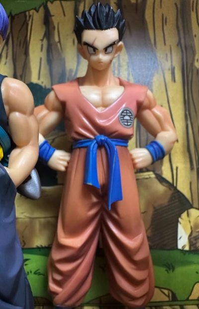 新春开箱龙珠手办，涂装精致、神态超还原！热血与情怀拉满，摆在家中氛围感十足。马年愿像赛亚人一样马力全开，所向披靡，所求皆如愿，新年一路开挂！挖煤姬工作人员打包技术好，到手没有损坏