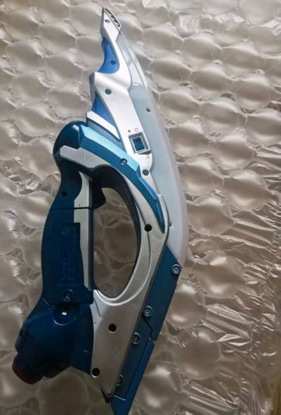 本次收到的是艾克斯周边，本次使用竹蜻蜓线路，物流速度也是非常快的，打包也是非常用心，这次也是拿到了这款老物，也是非常的高兴，这款也是少有的大面积涂装产品，很高兴能够拥有，作为一款收藏也是非常不错的