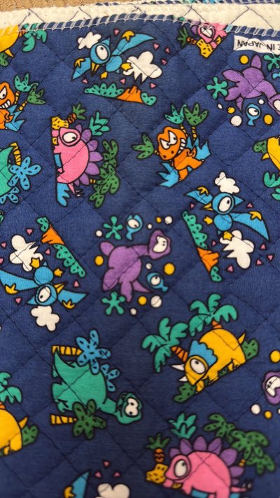 美丽布料开箱，收到了来自80年代的老物件，感觉回到了那个时代，复古感满满，喜欢老布，喜欢漂亮的老布呀