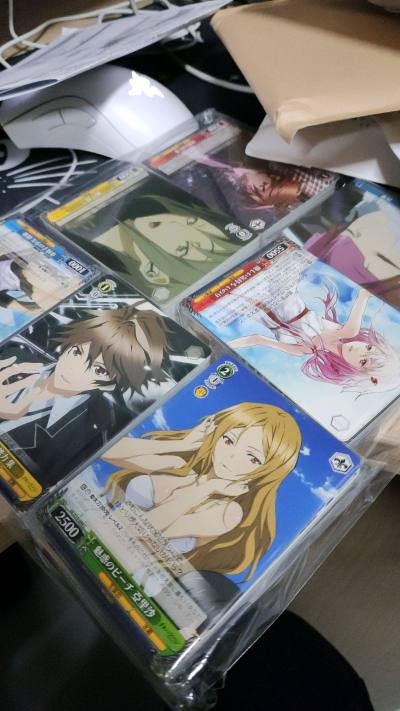 买了约会大作战的一些东西和罪恶王冠的一些东西和3ds卡带，都是好东西，包装好无损坏，非常满意特别喜欢，