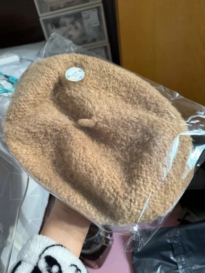 第一次在挖煤姬切煤，买到了好价且国内买不到的衣服！好喜欢sm2哦！老款也喜欢！非常好搭配！樱花妹发货都很快，挖煤姬发货也很快，包装非常好！一个盒子打包送过来，我用的epl，一周就到了哦！很惊喜！