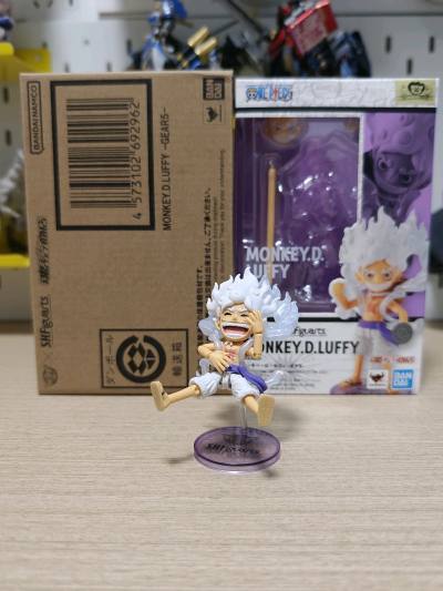 来着拍卖的shf路飞到货，本来以为过年期间会影响清关，结果丝滑过关，一周不到就到货。打包比以前敷衍，幸好到货没啥问题，不得不说EMS是真的快，有条件一定会继续发EMS