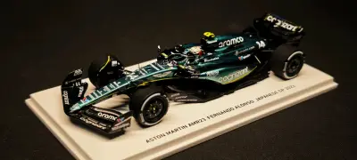 ?️ 阿斯顿马丁AMR23 阿隆索 2023日本站
 
这是一台来自高端模型品牌 Spark（77 Collection系列） 的1/43比例F1赛车模型，具体信息如下：
 
? 核心信息
 
- 车型：Aston Martin AMR23
- 车手：费尔南多·阿隆...?️ 阿斯顿马丁AMR23 阿隆索 2023日本站
 
这是一台来自高端模型品牌 Spark（77 Collection系列） 的1/43比例F1赛车模型，具体信息如下：
 
? 核心信息
 
- 车型：Aston Martin AMR2