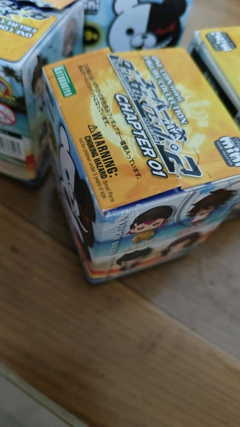 第一次在日淘上买周边，整体体验挺不错的。平台操作很简单，步骤指引清楚，规则很清晰明确。中间有不懂的地方问了客服，回复挺快，沟通也顺畅，问题很快就解决了。蹲了一个多月，买到了很好价的。收到货后包装得很严实，东西没有损坏，品相和质量都很好，和图片没差别。整个过程省心、顺...第一次在日淘上买周边，整体体验挺不错的。平台操作很简单，步骤指引清楚，规则很清晰明确。中间有不懂的地方问了客服，回复挺快，沟通也顺畅，问题很快就解决了。蹲了一个多月，买到了很好价的。收到货后包装得很严实，东西没有损坏，品相和质量都很好，和