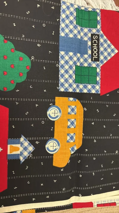 这次收到了大包裹，到了很多的kitty，还有好看的老布料，真的很幸福啦，还有很多货没到，真的买买买呀