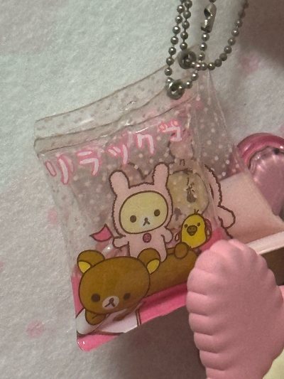 开心！挖到梦情了，非常方便，还是使用了留言功能询问能否拆单购买想要的，而且一搜索关键词就找到啦，推荐使用而且还有翻译功能~