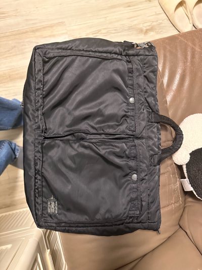 春节前拍的，节后第三天就到手了，效率高，价格又低，三个新包起码一万二人民币，二手的包含税含运费才1200左右，成色还可以！太爽了！