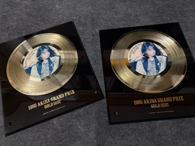 近期都在收黑胶，蛮多都是捡漏的价格。依旧选择了海运，从发货到收到货在1个月内。以后还会使用海运，包装还是很到位。