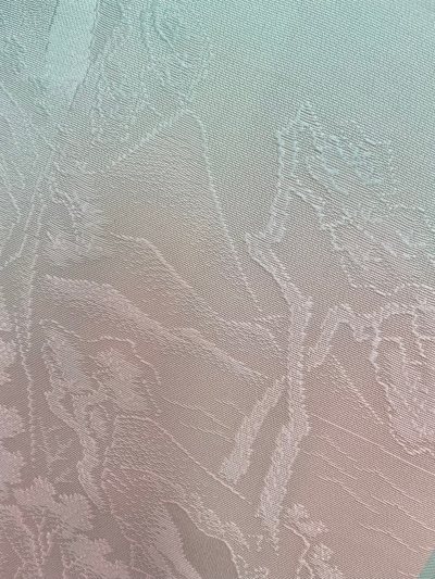 因为想做睡衣但国内的真丝实在贵，在朋友安利下逛了下挖煤姬，本手工人一本满足………特别特别好，便宜、快捷、安全，强烈支持