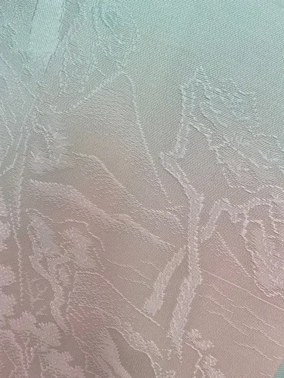 因为想做睡衣但国内的真丝实在贵，在朋友安利下逛了下挖煤姬，本手工人一本满足………特别特别好，便宜、快捷、安全，强烈支持