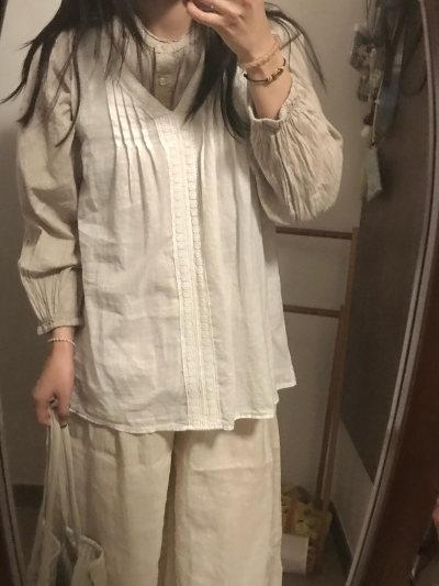 挖到梦中情衣！复古款版型超正，做工细节都很精致，成色接近全新。在挖煤姬日淘很放心，物流稳、包装好，古着控闭眼冲！


