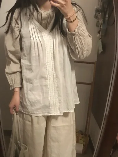 挖到梦中情衣！复古款版型超正，做工细节都很精致，成色接近全新。在挖煤姬日淘很放心，物流稳、包装好，古着控闭眼冲！


