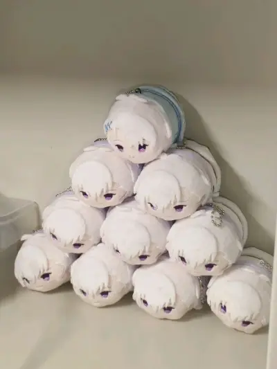 请欣赏超级无敌可爱的一座趴趴山⛰️如此好价 状态还特别好??非常非常幸运！这次还用了积分抵扣了运费，总而言之是从物流到商品都特别特别满意的一次切煤！