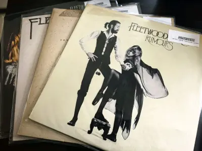 经典声音，永不过时！新春收到的第二波，又买到了想要的唱片，软件使用的也越来越熟练，价格也是令人欣喜，物流发出后依旧速度很快，包装照旧完好无损非常扎实，很好的软件！