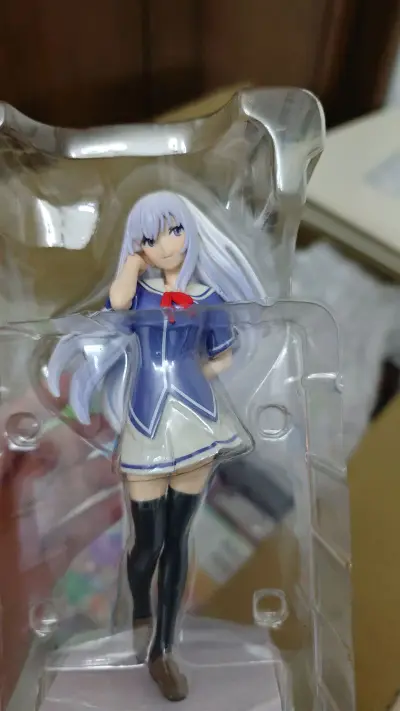 没想到怎么老的番的动漫也能在这里买到，而且还是全新未损坏那种，商家包装也很好，快递也很快，没几天就到了