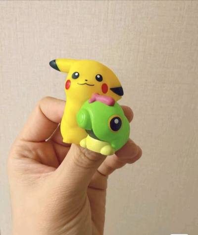 挖煤姬不仅能蹲到价美物廉的稀有手办，打包还特别严实，千里迢迢运来也毫无破损。平台自带的日译中功能太贴心，新手也能轻松下单，看着这些可爱的小家伙摆满一桌，成就感直接拉满！