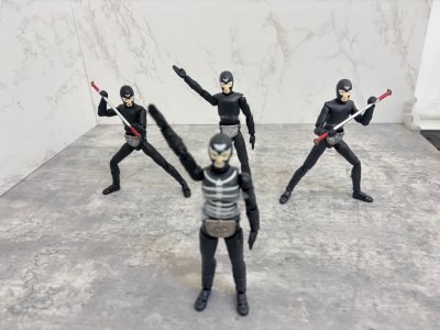 我最爱的修卡！叽叽兵！修卡战斗员黑！打倒假面骑士就在今天，出手吧！挖煤姬很给力这么快就把我的小人运回来了