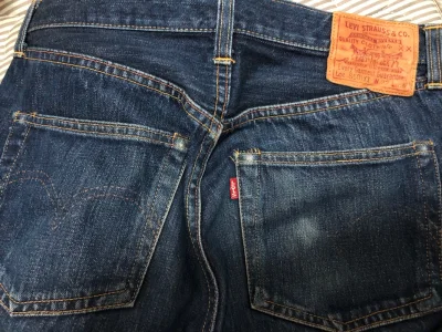 在挖煤姬日淘LVC 44501，体验很稳！代拍响应快，入库拍照清晰，能提前确认成色细节。打包非常扎实，多层防护，牛仔裤完好无损。物流透明，清关顺利，到手成色与描述一致，二战版复古味十足，赤耳、纽扣、皮牌细节到位，版型正、色落潜力好。平台操作简单，客服靠谱，日淘复古牛...在挖煤姬日淘LVC 44501，体验很稳！代拍响应快，入库拍照清晰，能提前确认成色细节。打包非常扎实，多层防护，牛仔裤完好无损。物流透明，清关顺利，到手成色与描述一致，二战版复古味十足，赤耳、纽扣、皮牌细节到位，版型正、色落潜力好。平台操