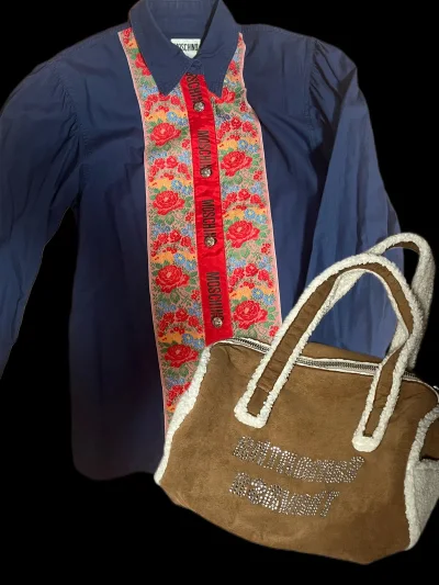 三月使用挖煤姬购入莫斯奇诺衬衫和Samantha Thavasa中古包，成色都很不错呀！很喜欢！这次依然选择海运方式，从下单到到手一共只用了14天，比预期快了不少！打包方面还是一如既往的认真严谨，包裹裹得结实又整齐，完全不用担心运输途中会有损伤！这次依旧用平时积累的...三月使用挖煤姬购入莫斯奇诺衬衫和Samantha Thavasa中古包，成色都很不错呀！很喜欢！这次依然选择海运方式，从下单到到手一共只用了14天，比预期快了不少！打包方面还是一如既往的认真严谨，包裹裹得结实又整齐，完全不用担心运输途中会