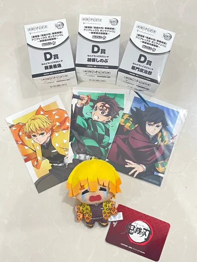 第一次使用挖煤姬，在煤炉上蹲了好久，终于切到了善逸哭哭毛绒——他蜷成一团，眼泪汪汪的表情简直把“胆小鬼但温柔”的灵魂做出来了，光是看商品图就让人想隔着屏幕rua一把！
下单过程意外地顺畅，挖煤姬的界面很友好，连我这种日淘小白也能轻松跟着指引操作。
等待的日子既期待又...第一次使用挖煤姬，在煤炉上蹲了好久，终于切到了善逸哭哭毛绒——他蜷成一团，眼泪汪汪的表情简直把“胆小鬼但温柔”的灵魂做出来了，光是看商品图就让人想隔着屏幕rua一把！ 下单过程意外地顺畅，挖煤姬的界面很友好，连我这种日淘小白也能轻松跟着指