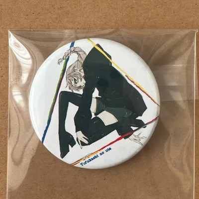 虽然是卡着年前海关放假申请了，但是年后也超级快，一放假就拿到了！特别幸福可以在开学前拿到谷子，包装完美✌️小挂件挂到耳机壳上真的很萌?