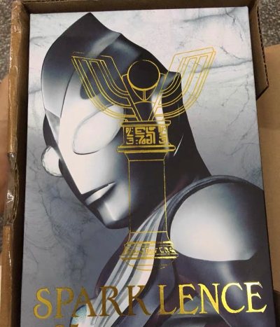 神光棒ur二十五周年纪念版，盒说全，声光正常。最还原的正版神光棒玩具，手柄采用金属部件，大理石花纹，质感满满