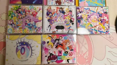 这次在挖煤姬上淘到了心心念念的《美妙天堂》《偶像活动》《星光乐园》和《美妙旋律》的全套原声CD，真的太惊喜了！从《PriPara Music Collection》到各种DX版精选，再到《Aikatsu!》的剧场版原声，每一张都承载着我童年的回忆。
卖家包装得非常用...这次在挖煤姬上淘到了心心念念的《美妙天堂》《偶像活动》《星光乐园》和《美妙旋律》的全套原声CD，真的太惊喜了！从《PriPara Music Collection》到各种DX版精选，再到《Aikatsu!》的剧场版原声，每一张都承载着我童