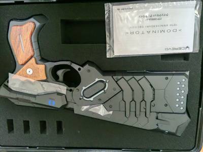 终于在挖煤姬拿下了心心念念的 Cerevo Dominator 10th Anniversary Edition，这波体验直接拉满！

第一次用挖煤姬淘日版周边，体验真的超出预期！全程中文界面，日文商品自动翻译，不用懂日语也能轻松下单。
从日本卖家发货到入库...终于在挖煤姬拿下了心心念念的 Cerevo Dominator 10th Anniversary Edition，这波体验直接拉满！

第一次用挖煤姬淘日版周边，体验真的超出预期！全程中文界面，日文商品自动翻译，不用懂日语也能轻松